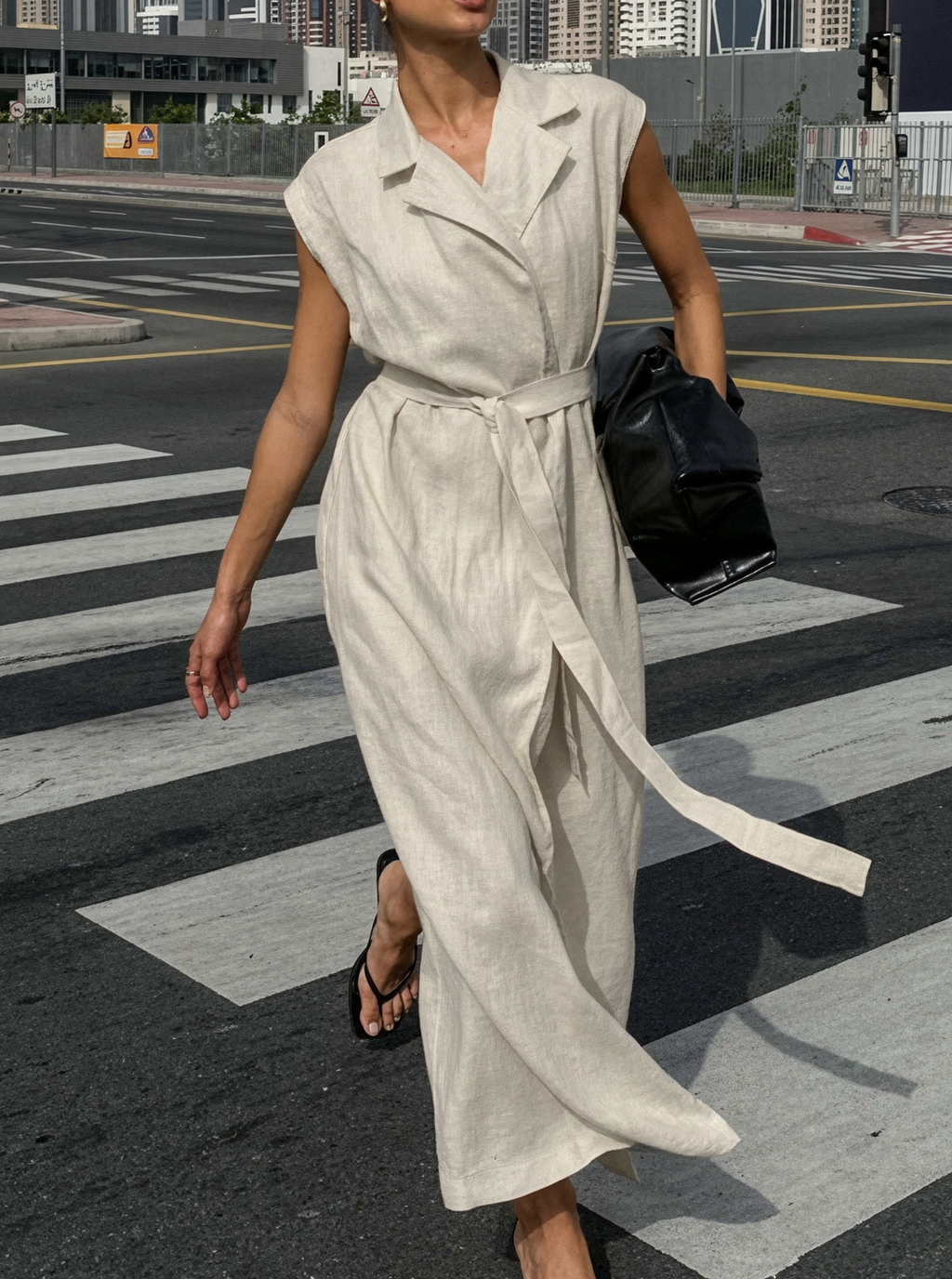 Women's short-sleeved dress with tie waist in cotton