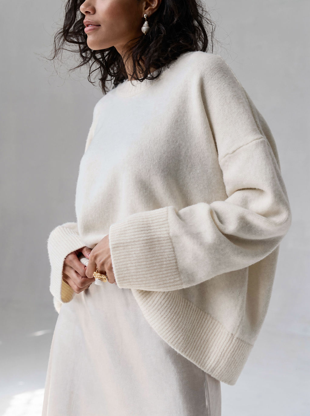 Pull en col rond avec ourlet côtelé