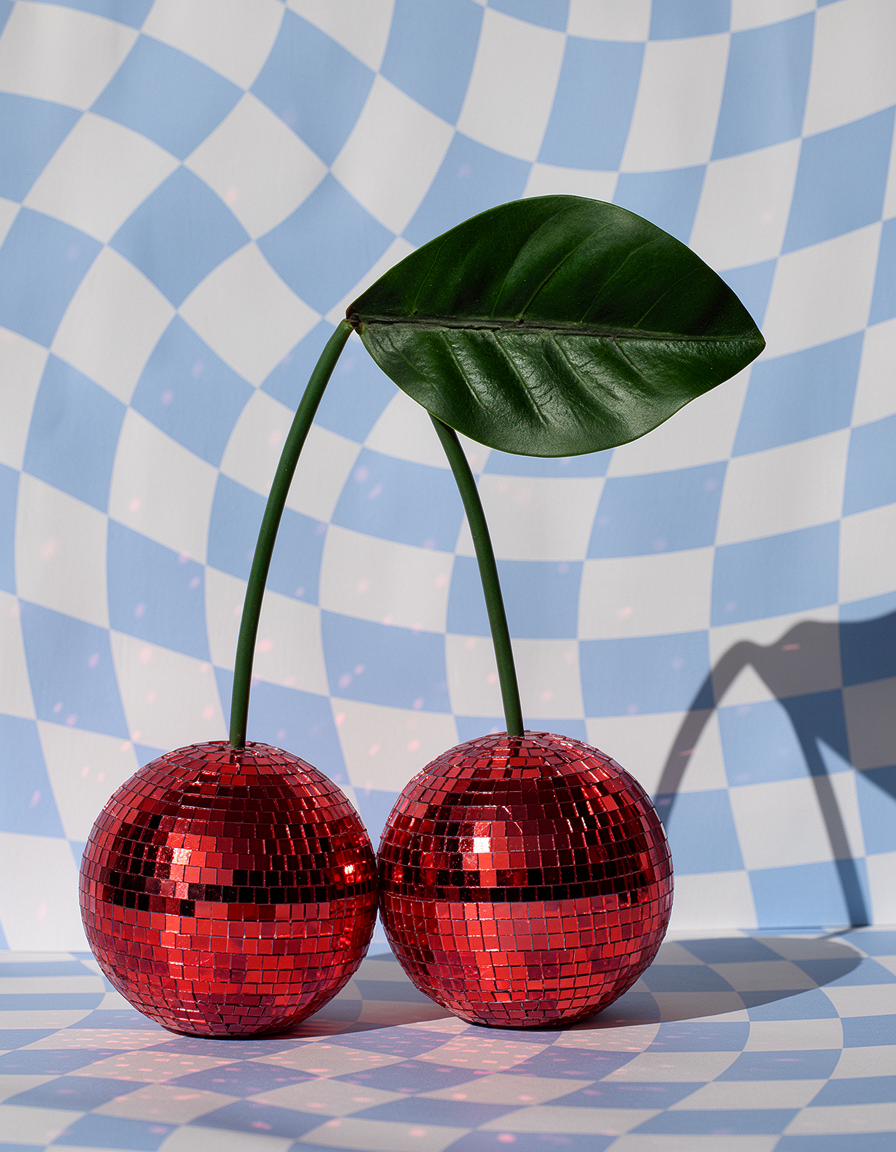 Cherry Disco Ball – Objet décoratif ludique et coloré