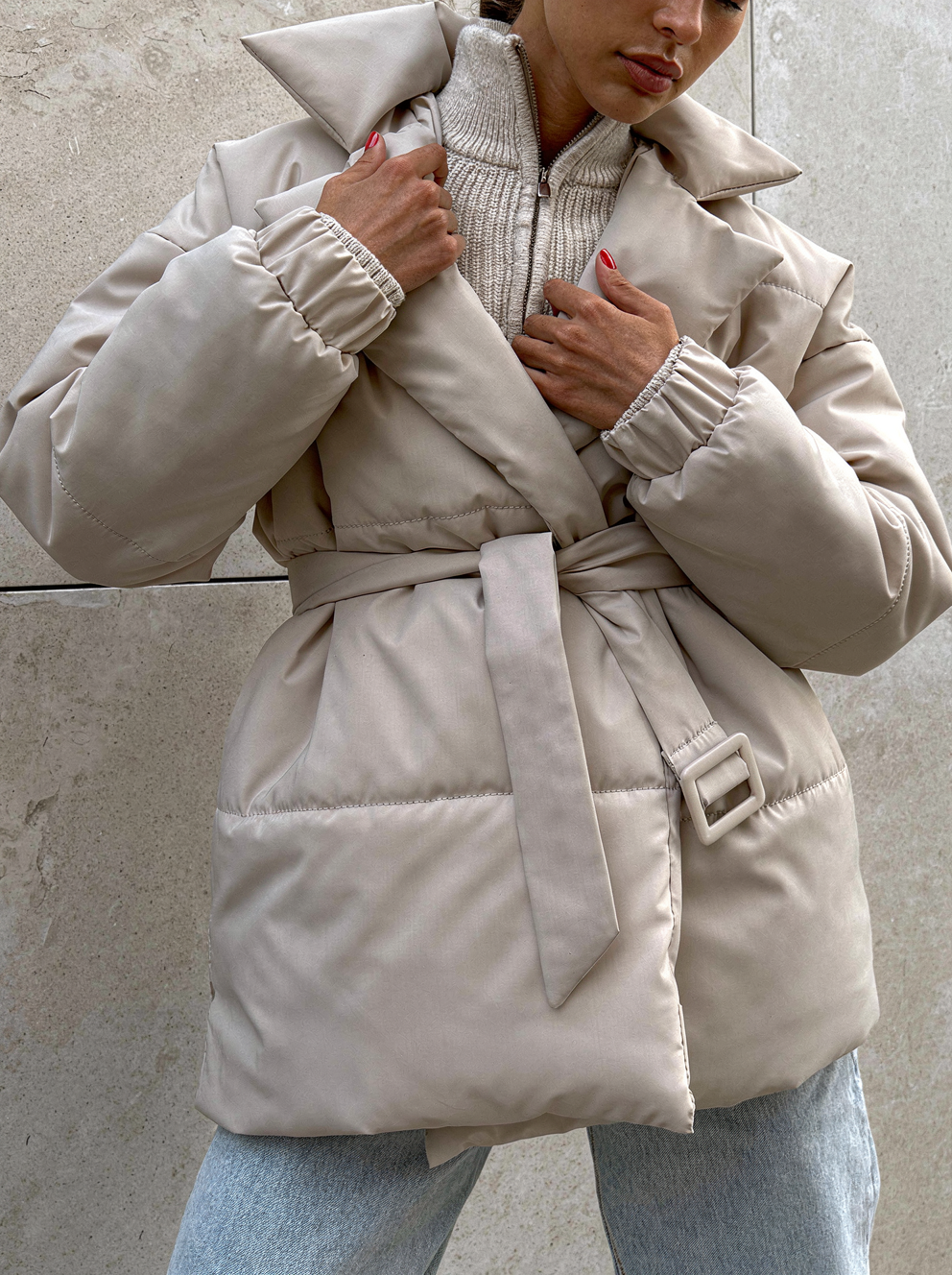 Women's belted down jacket 